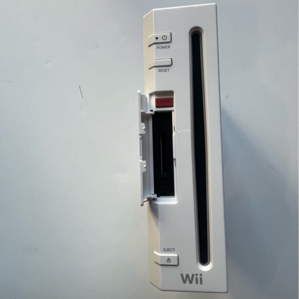 Original Nintendo Wii Gaming Console - Picture 6 of 8